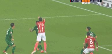 禁区内手球争议判罚,禁区内故意手球最新规则