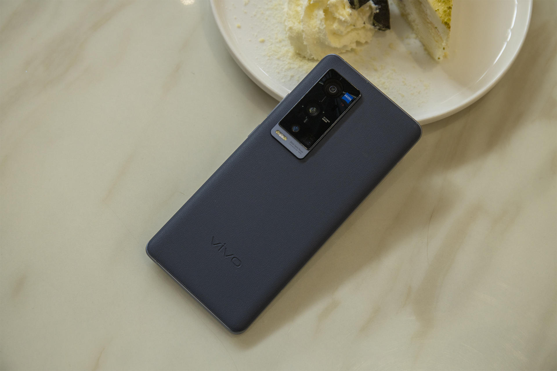 vivox60pro外观细节,vivox60pro最豪横的功能