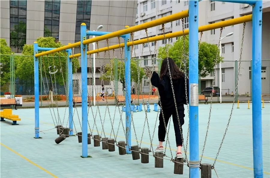 厉害了我的大学！100张图告诉你，有一种青春叫瑶湖高校！