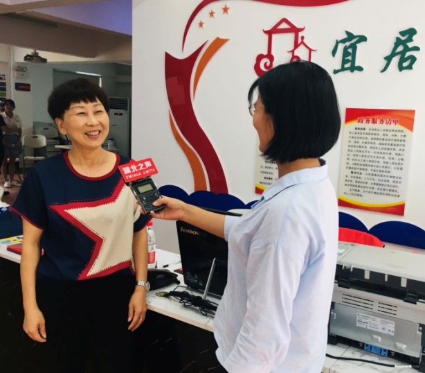 “红马甲”再出发——红色“帮帮团”助力学雅芳邻社区基层治理