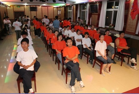 团队游戏室外拓展,公司团队拓展游戏大全