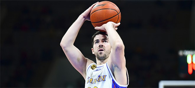 中国后卫过人风格,中国后卫教科书