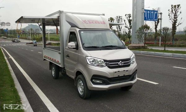 还在用僵尸车、三轮车摆摊?时代不同了,带你看看真正的地摊神车