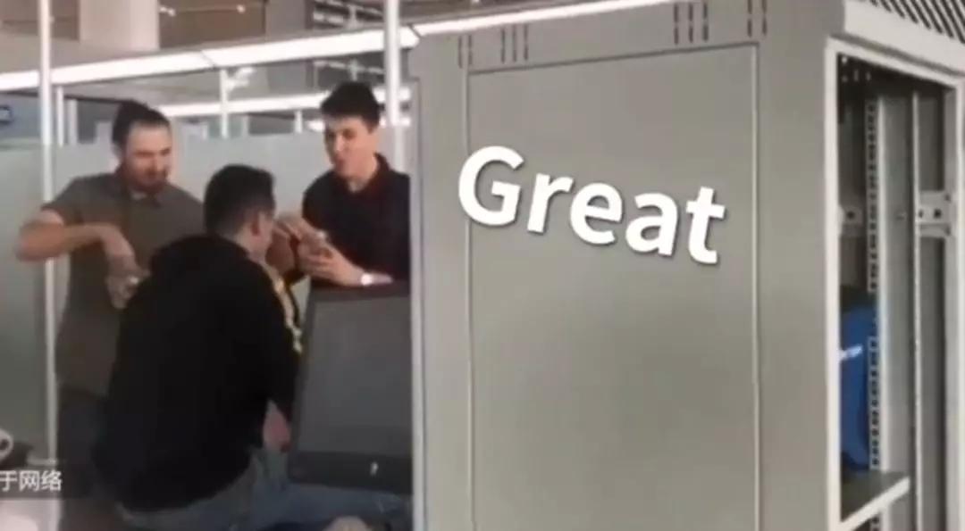 男童被继母虐待成植物人,生父被以虐待罪及遗弃罪起诉