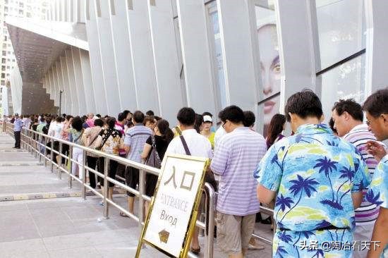 出国旅游买奢侈品能便宜多少,出国旅游买商品