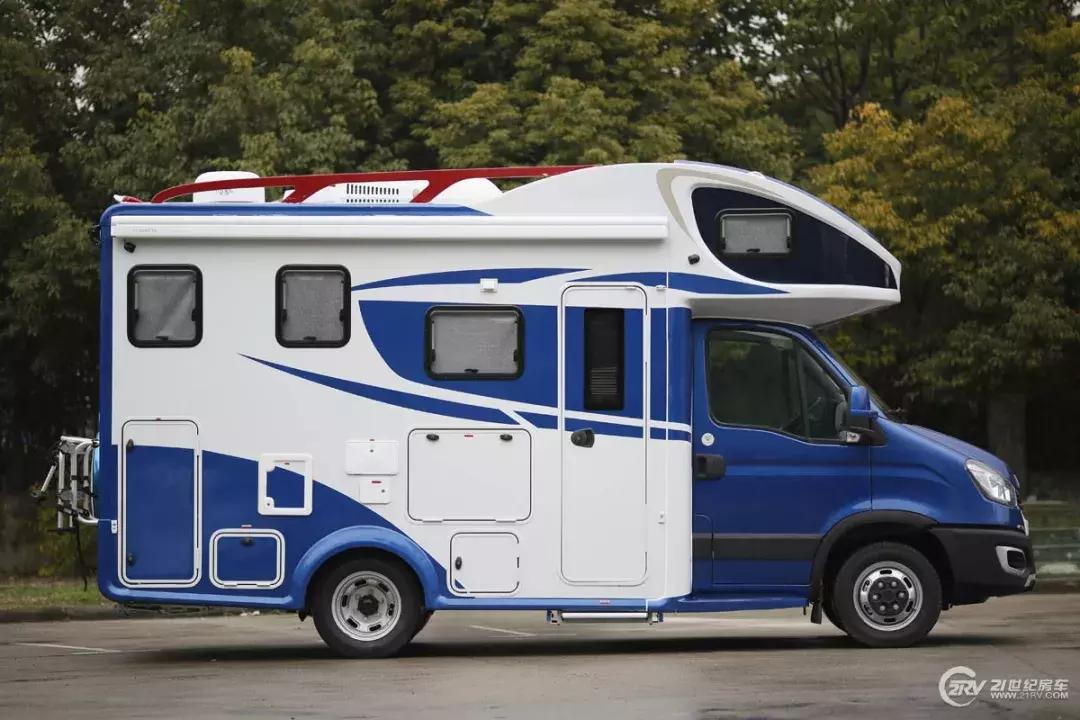 拓锐斯特轻卡侧拓展房车最新信息,拓锐斯特火星二号纵床版房车