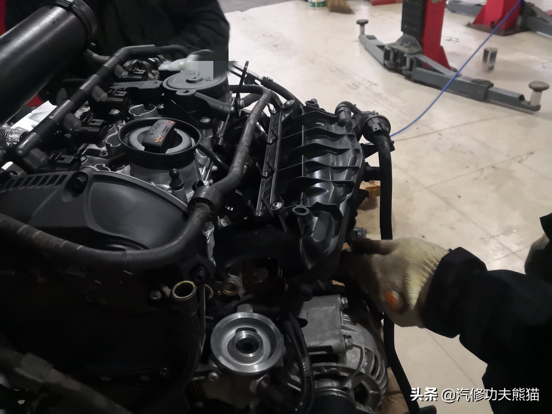斯柯达昊锐发动机烧机油大修,18款的斯柯达为什么烧机油
