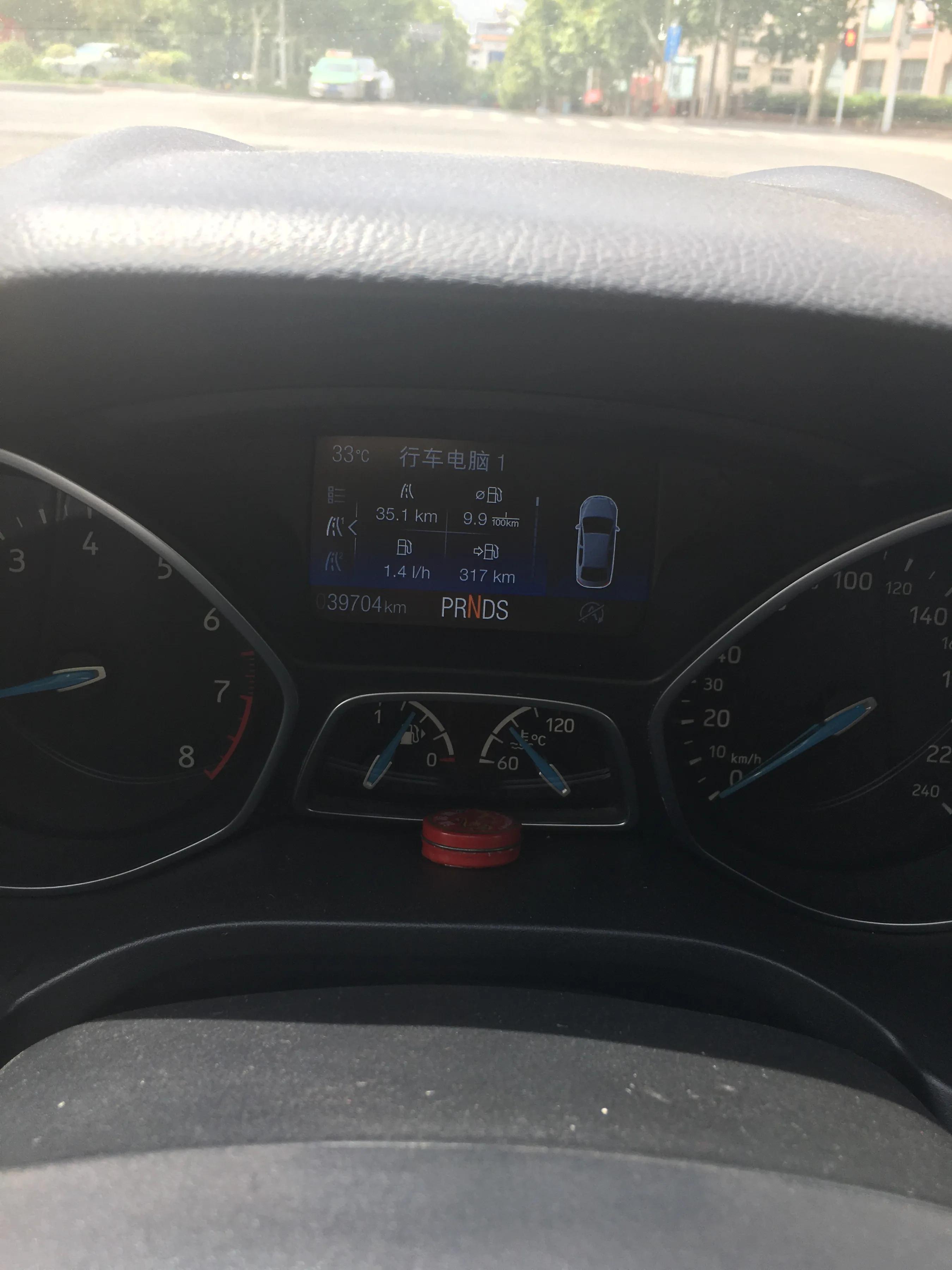 福克斯两厢2.0爱车养护,经典福克斯1.8车子怠速抖动