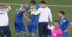 中超红牌罚下外援,中超外援踢人红牌