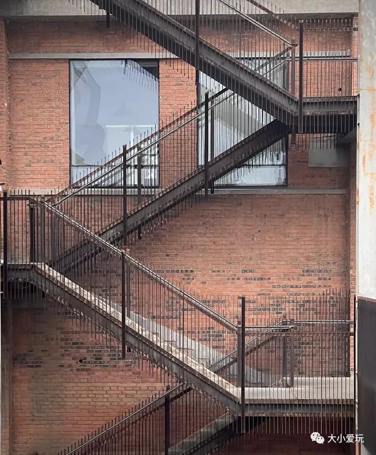 一边户外遛娃一边室内看展,盘帝都这些以数字命名的特殊建筑