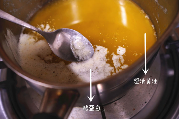 煎牛排大火会糊吗,煎牛排温度高黄油糊了