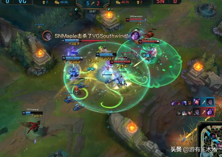 sn战队smlz赛后互动,管泽元看塞恩单杀smlz