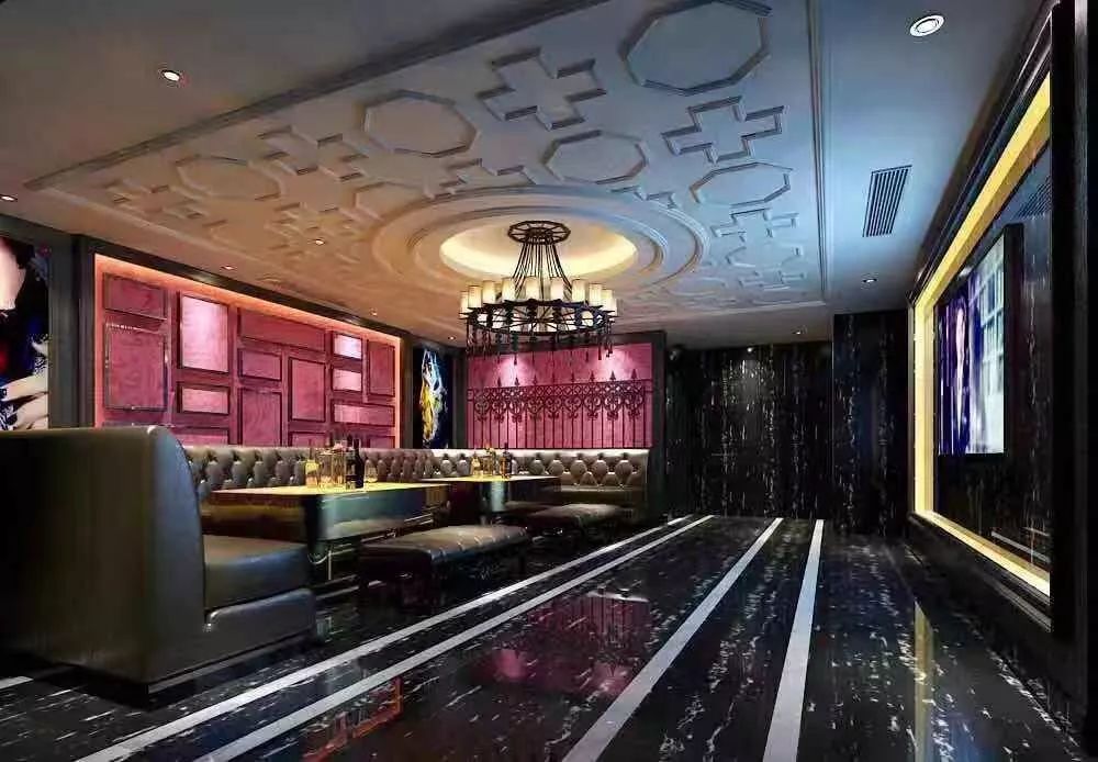 shou家自带食材的火锅店,开在KTV里,人均10+元