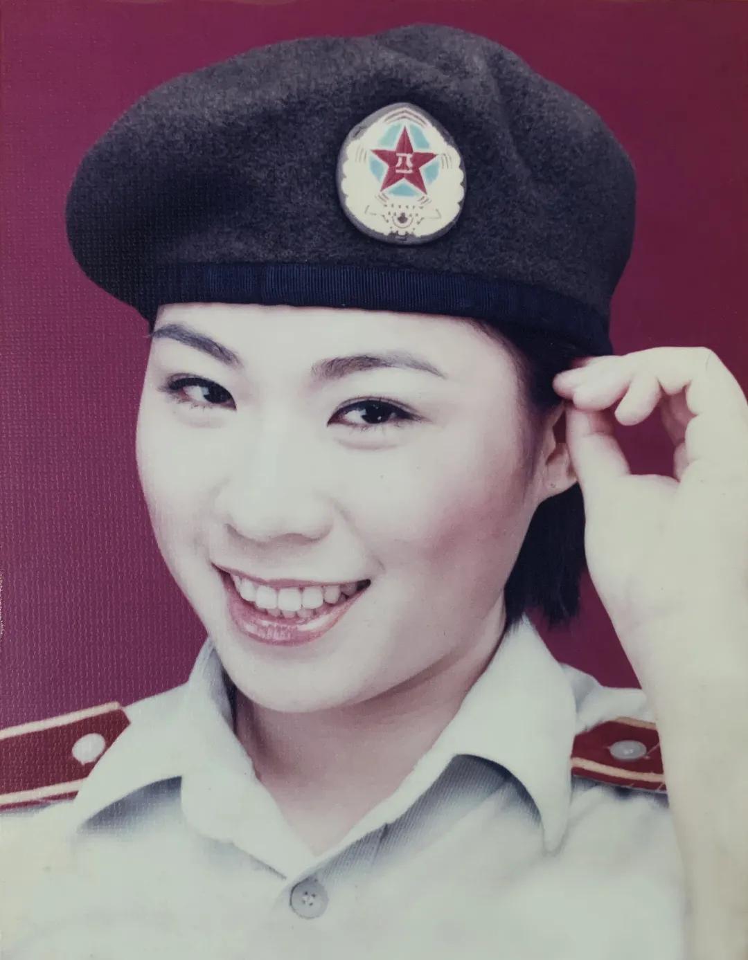 既是军人又是医生,是医者也是患者