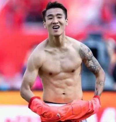 武磊国足最新名单,回顾国足10年来10佳球武磊3次上榜