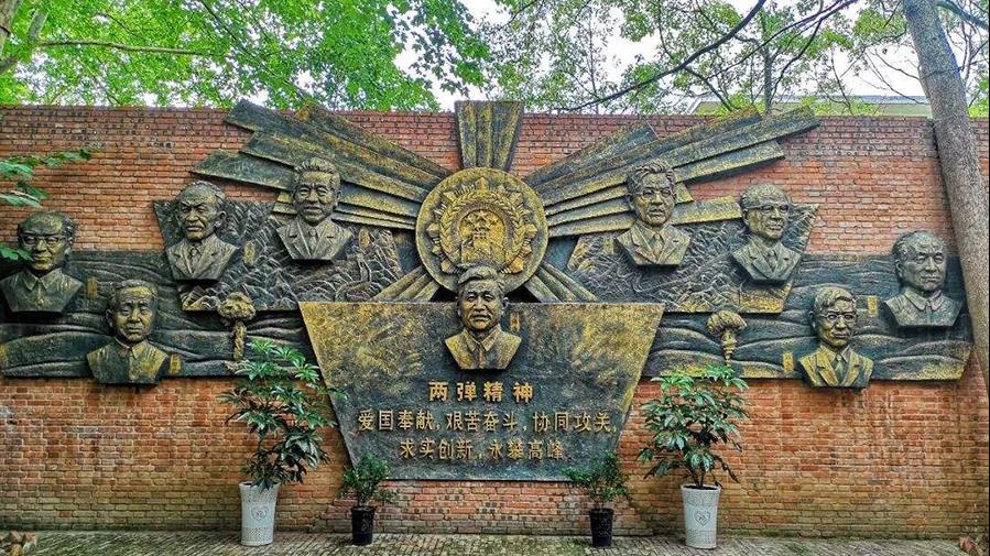 梓潼为什么没有高速公路和铁路,绵阳梓潼将建哪些大学