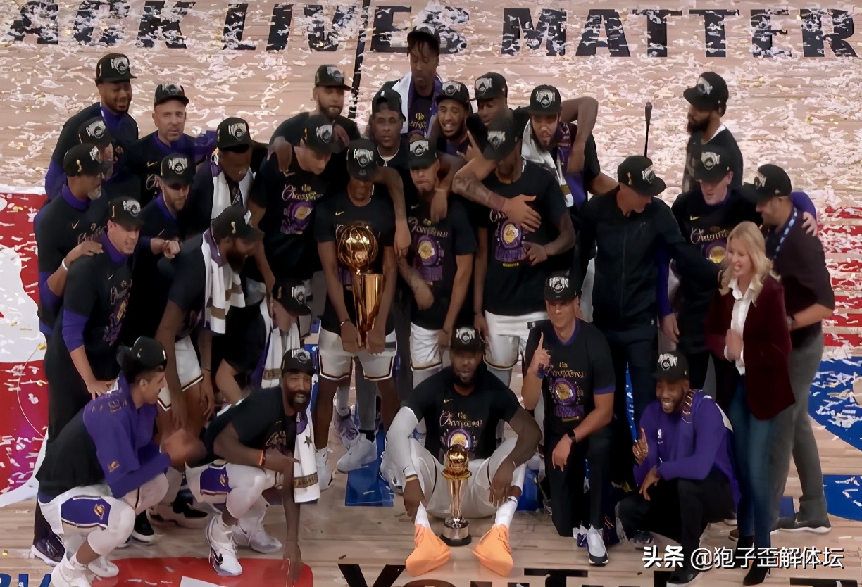 74年头一遭多队老板“逼宫”联盟被迫低头球迷可以欢呼了