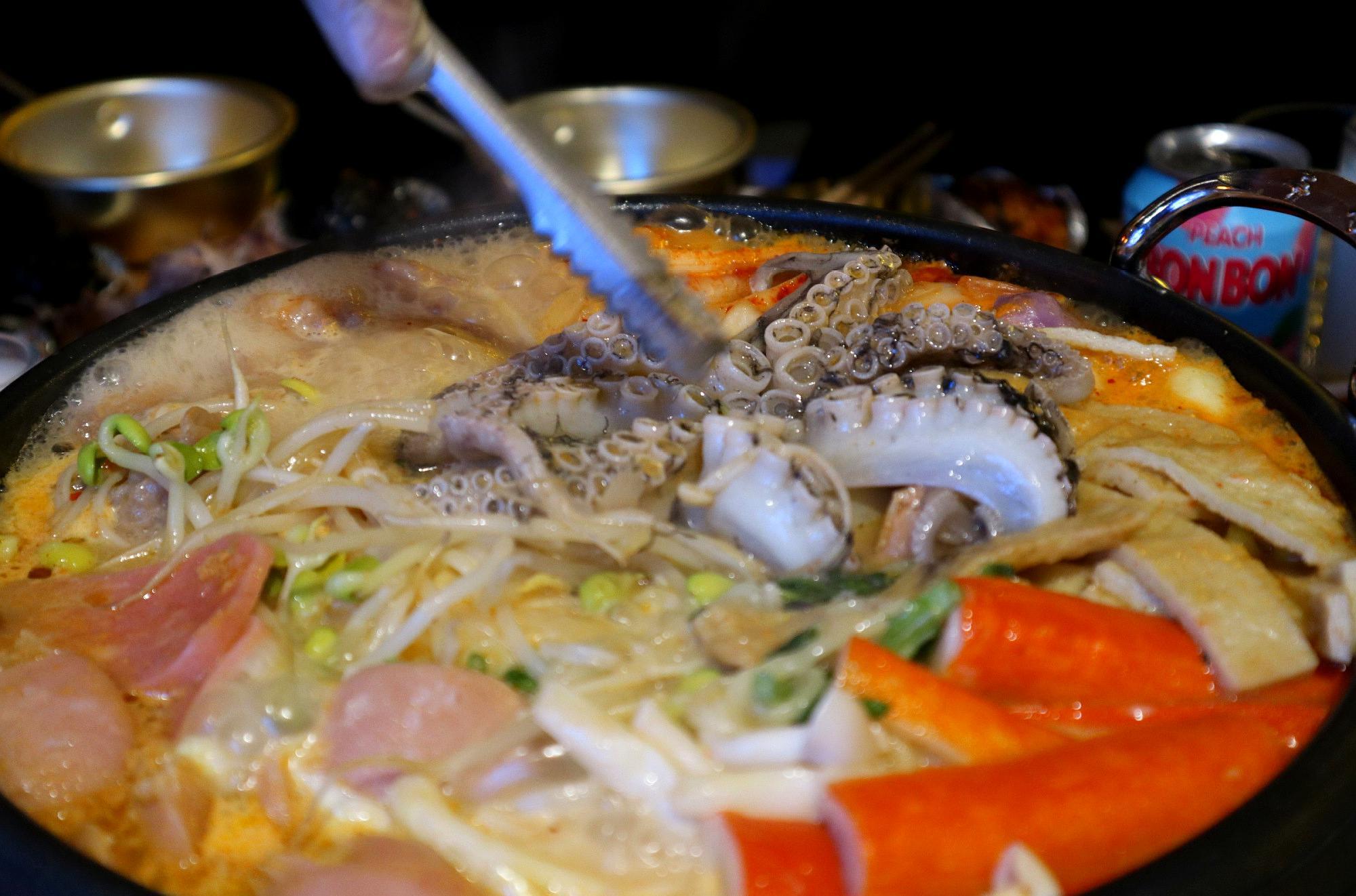 青岛潮牌衣服店,青岛潮牌外贸服饰