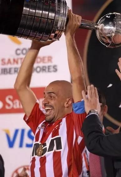 足坛中的温情,足坛的温情