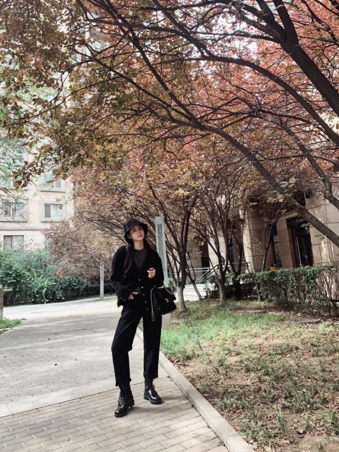 一双靴子竟然可以这么百搭,一双靴子有1kg吗