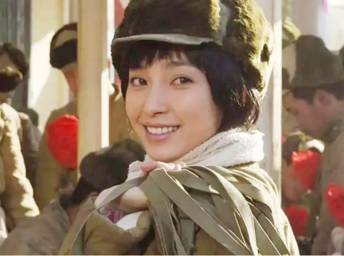 6大比艺人颜值高的经纪人，个个品貌端庄，甩艺人几条街