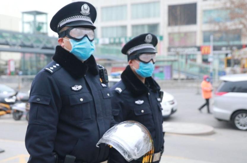 一定要警校毕业才能当警察吗,大学生学什么专业可以当警察