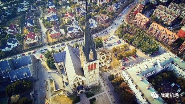 从陇上江南飞去十里洋场