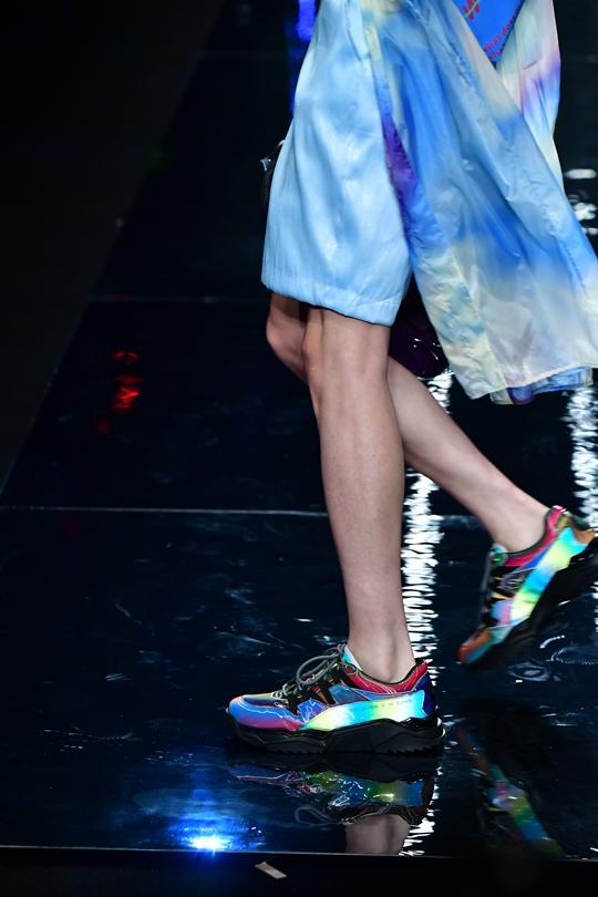 上海时装周2020金利来,sss2020上海时装周