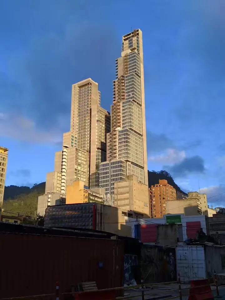 哥伦比亚波哥大游玩,南美哥伦比亚首都圣菲波哥大市