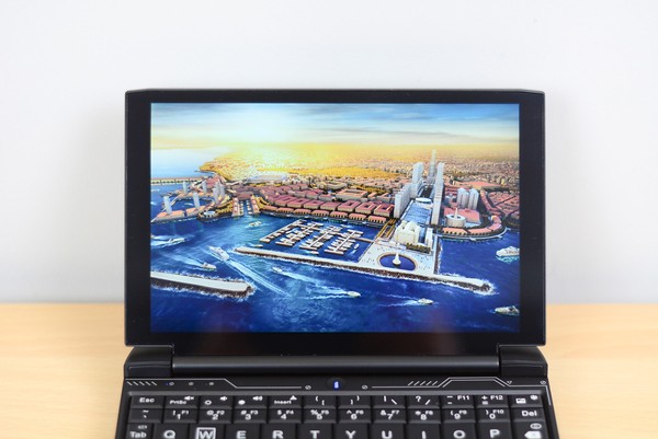 最新游戏笔记本电脑评测,小不点游戏好玩吗