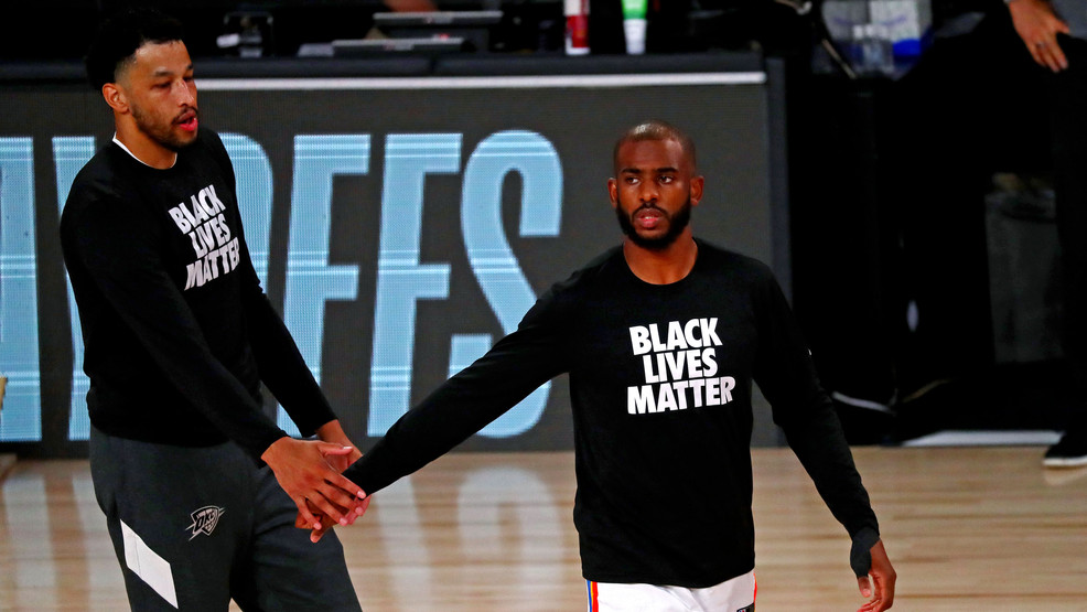 美国运动员全面罢赛抗议警察射杀黑人，特朗普政府称*制抵**荒谬愚蠢