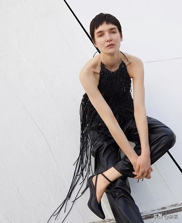 prada的三合一为啥那么贵,prada走下神坛