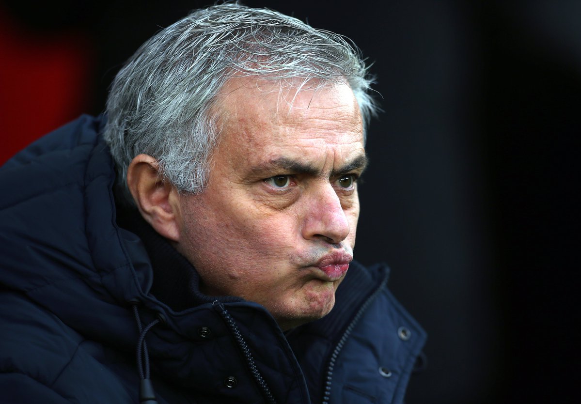 拍的水浒传竟被宣传成甄嬛传，请将热刺理解为足球俱乐部