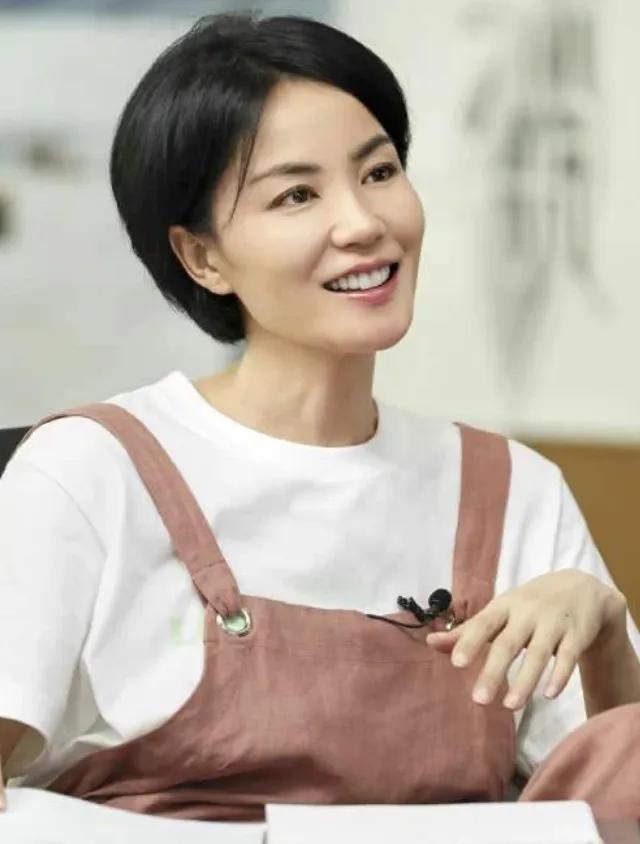 王菲谢霆锋现在婚姻近况咋样,李亚鹏王菲谢霆锋近况