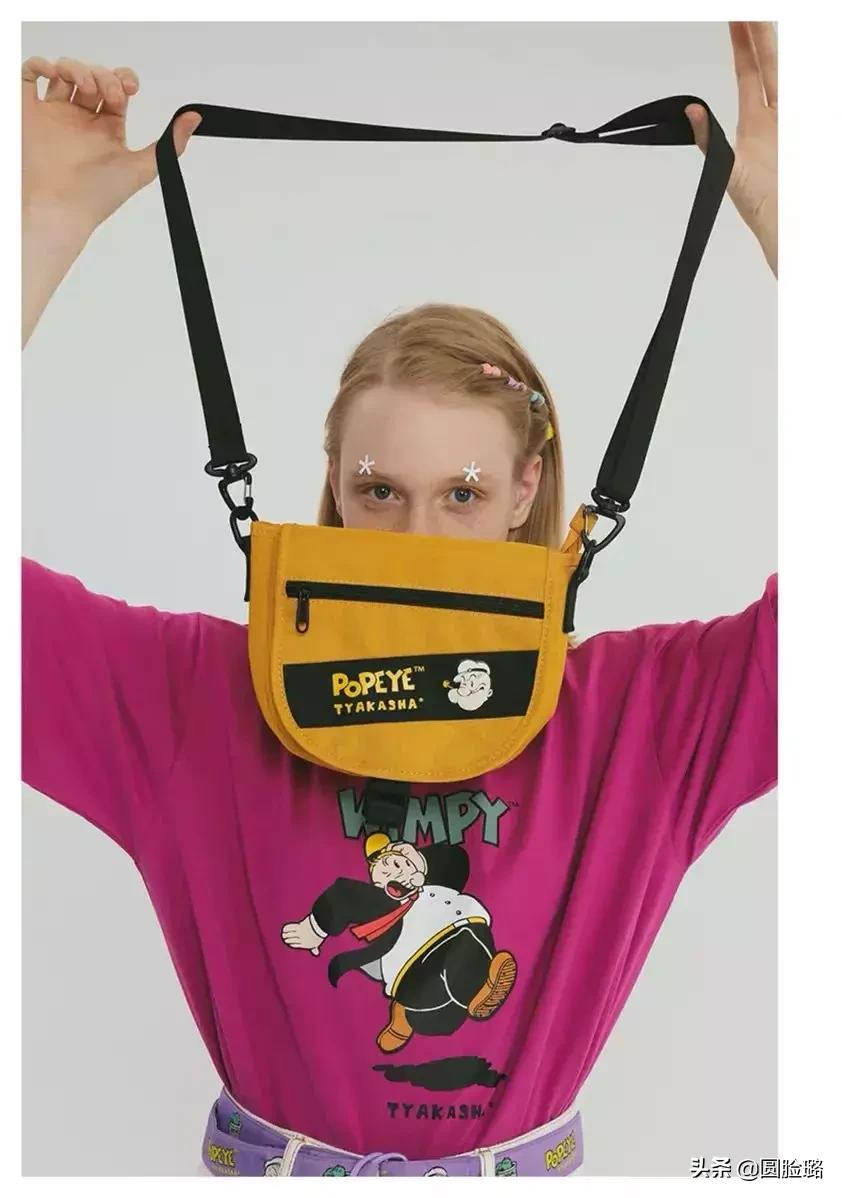 优衣库+MOCO+乐町联名T恤都太好看了！求求你帮我选一下