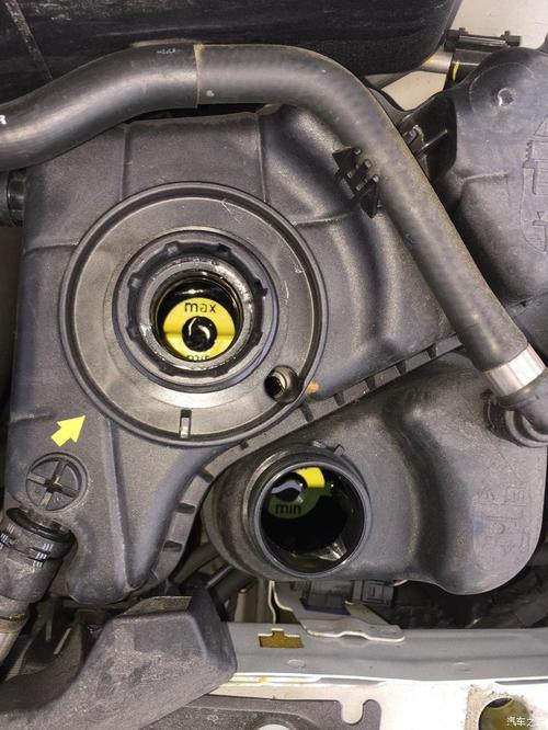 宝马3系防冻液更换教程,宝马3系防冻液在哪里加