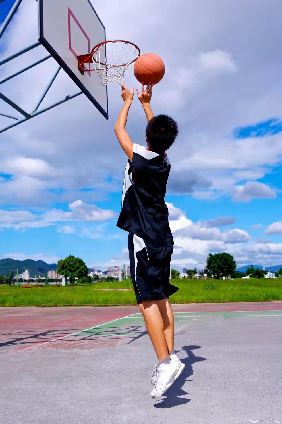 视运动如生命的男孩，你家有同款吗？