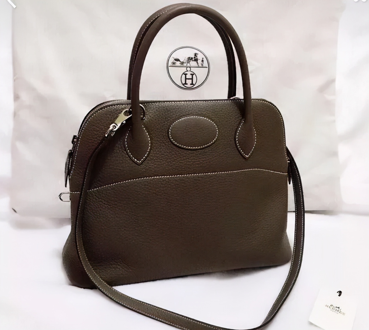 爱马仕保龄球包穿戴,爱马仕保龄球包历史