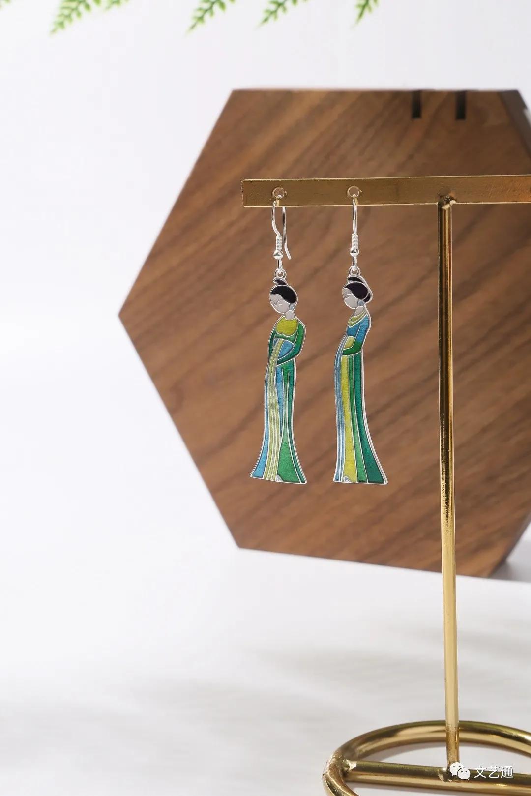 鐝愮悈褰╃摲vlog,鎺愪笣鐝愮悈vlog