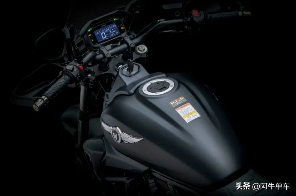 豪爵tr300和本田cb400x怎样选择,豪爵tr300和本田cb400x怎么选