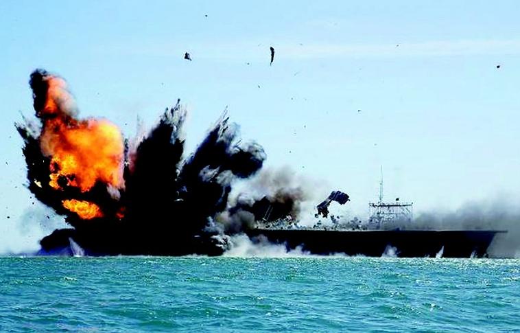 美军卖掉退役航母,美国一美元卖掉的航母