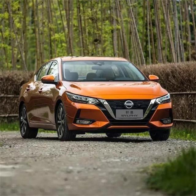 卡罗拉朗逸宝来轩逸雷凌怎么选,卡罗拉和轩逸朗逸哪个好些呢