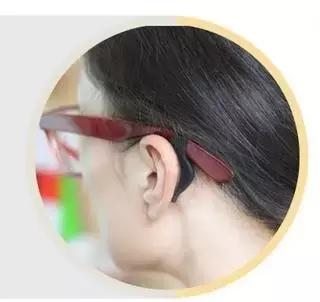 眼镜戴不住老是下滑应该怎么办,为什么你的眼镜老是会下滑