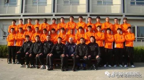 当年的青岛海牛足球队,青岛足球海牛球迷