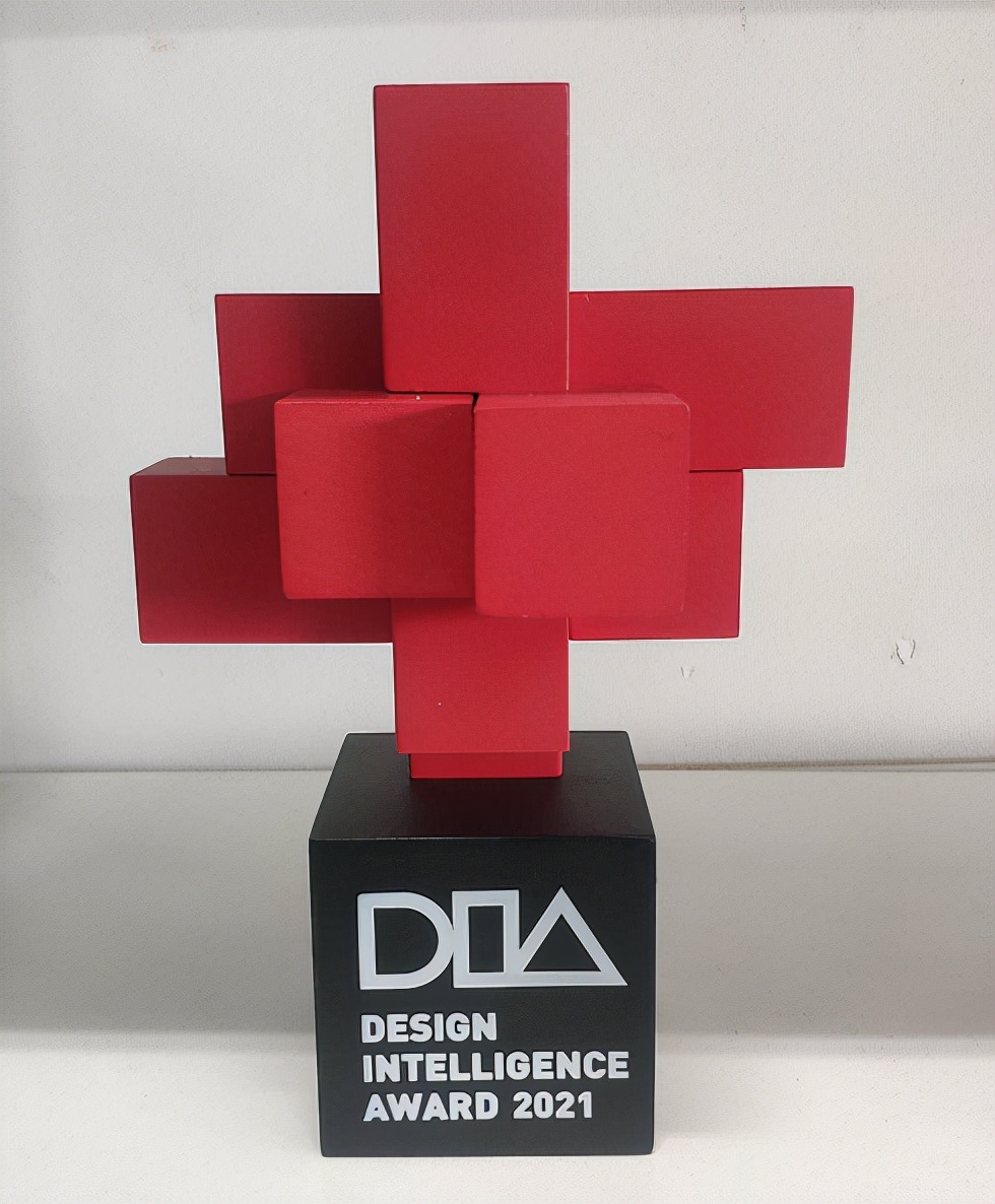 金秋十月，上海三思同时获得照明及显示屏类两项大奖