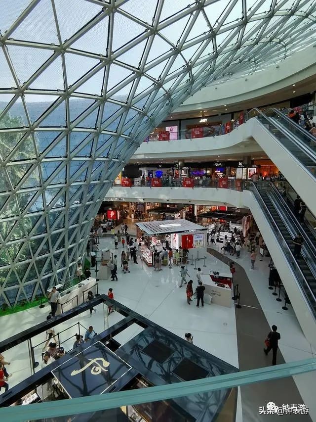 三亚免税城买什么表最合适,一万多在三亚免税店买什么样的表