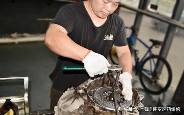 朗逸变速箱故障,大众朗逸变速箱电脑板故障现象