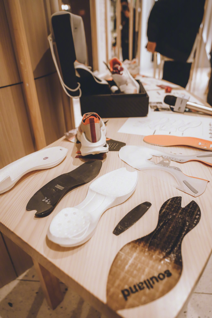 李宁绝影soulland,李宁绝影xsoulland