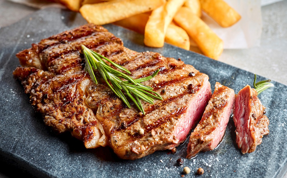 摆地摊卖什么食品最好,2022摆地摊卖什么最火成本低