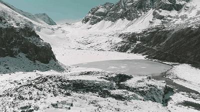 稻城亚丁白云,稻城亚丁风景没有想象中的那么美